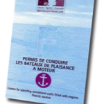 permis bateau plastifié sous titr" en anglais et espagnol